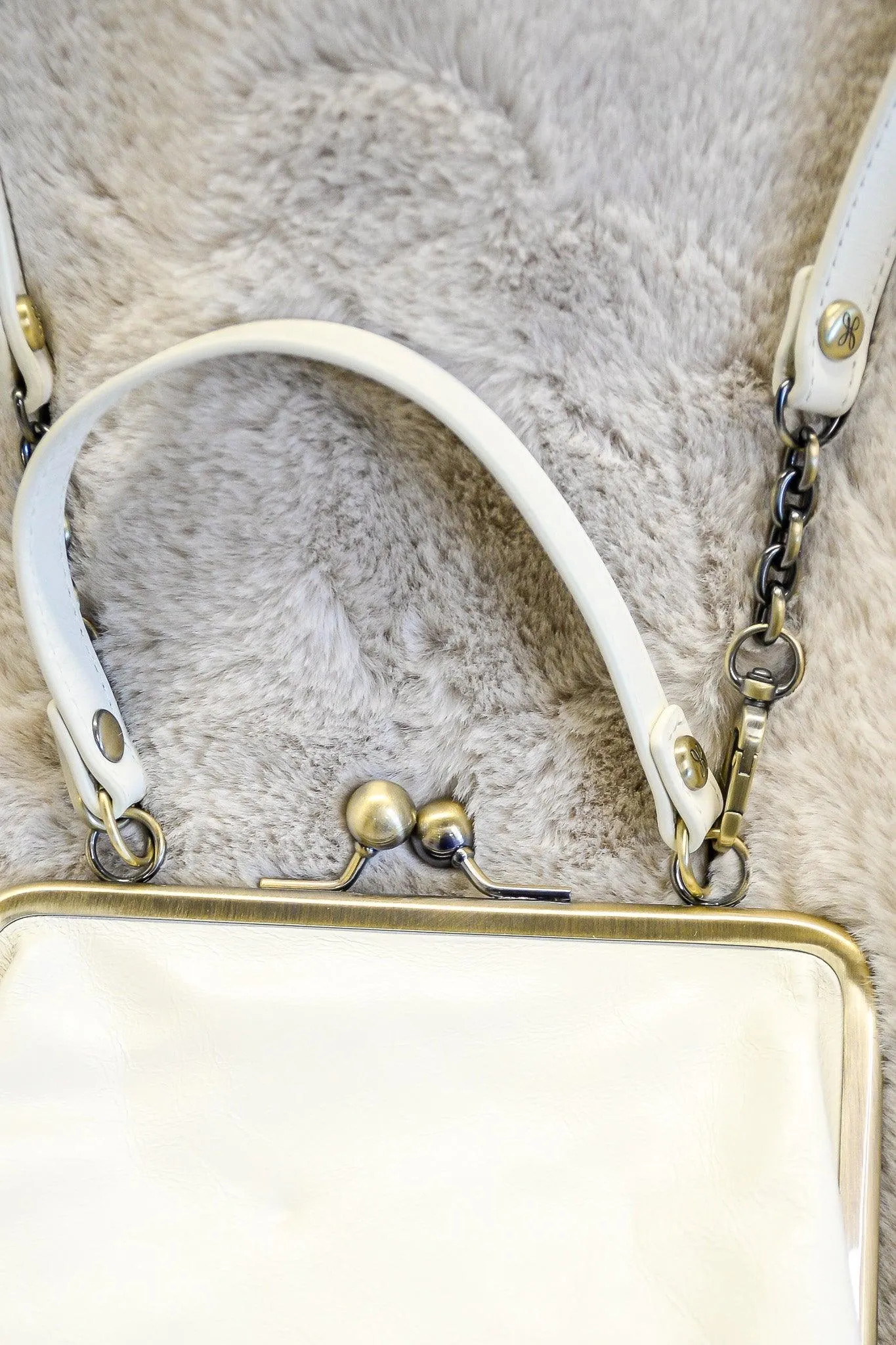 Alba Crossbody