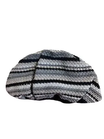 ASSORTED WOVEN CLUTCH