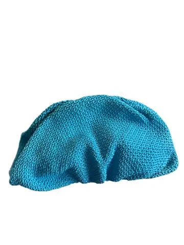 ASSORTED WOVEN CLUTCH