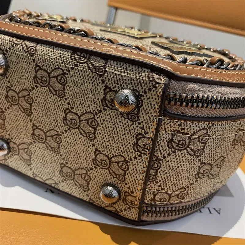 Badge Bear Pattern Round Bag: Casual Fashion Crossbody