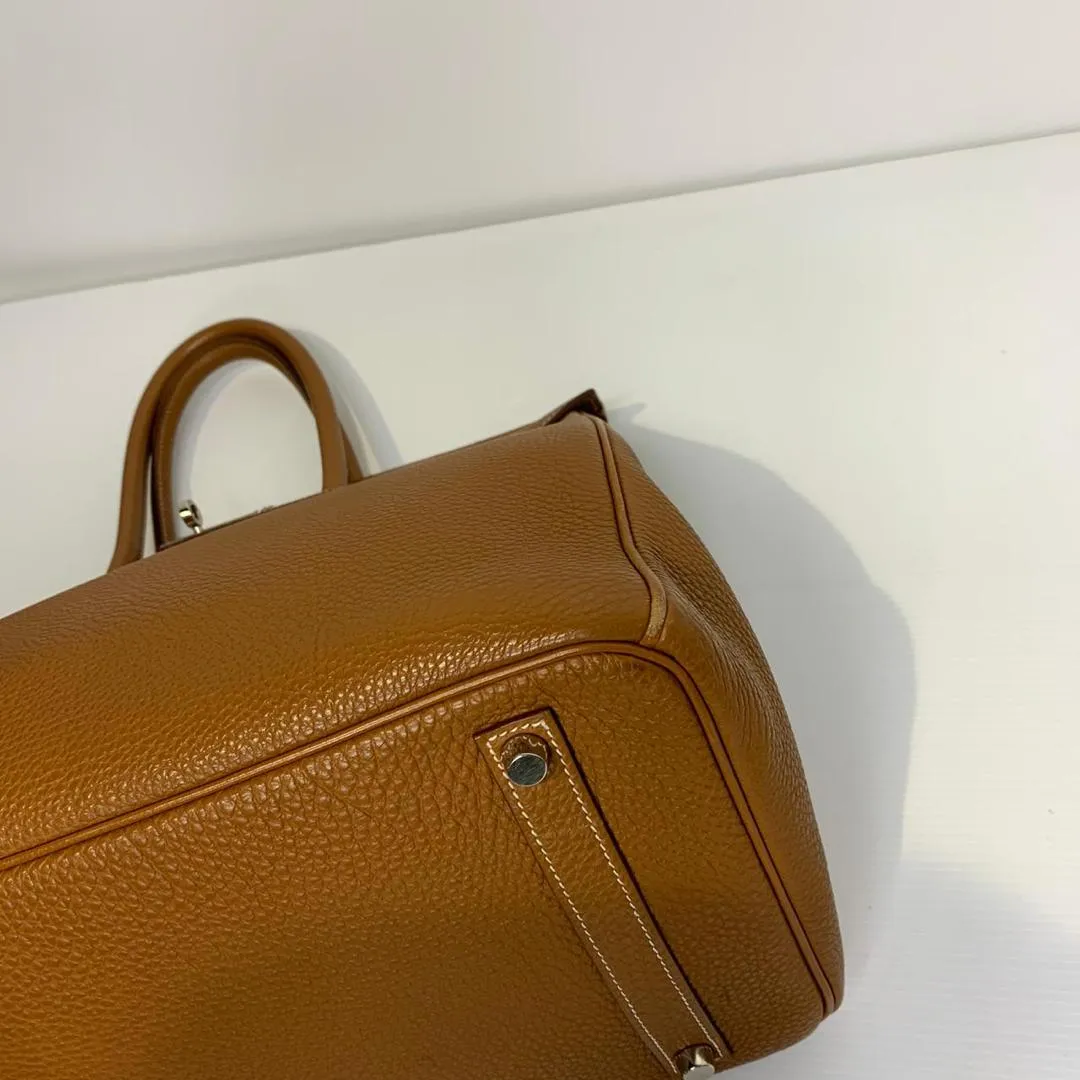 Birkin 35 Gold Togo Leather with PHW