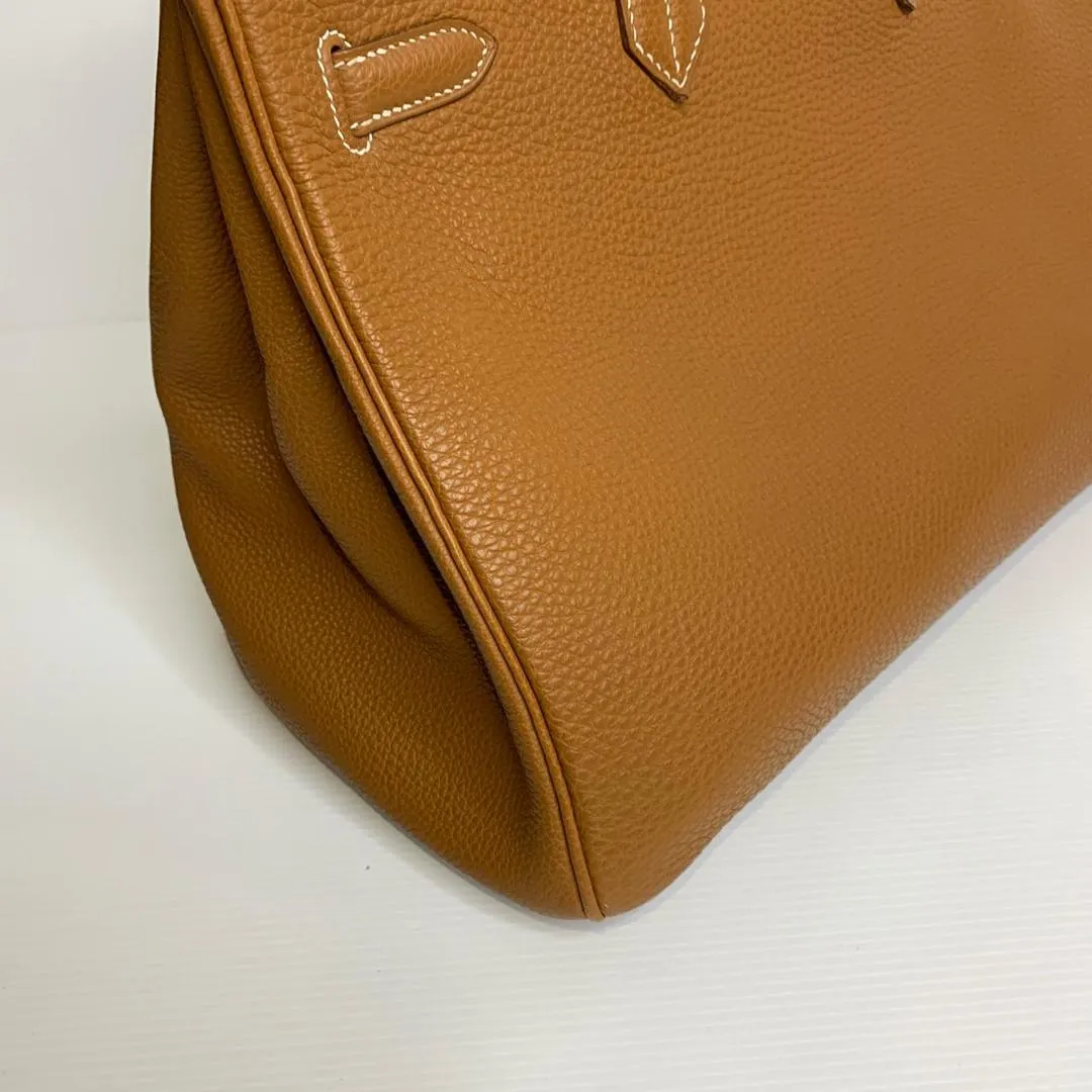 Birkin 35 Gold Togo Leather with PHW