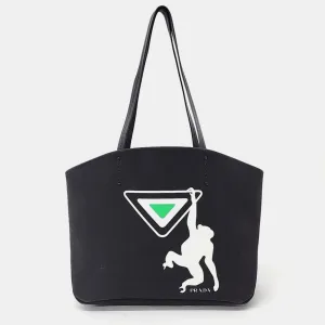 Black Canapa Shoulder Bag