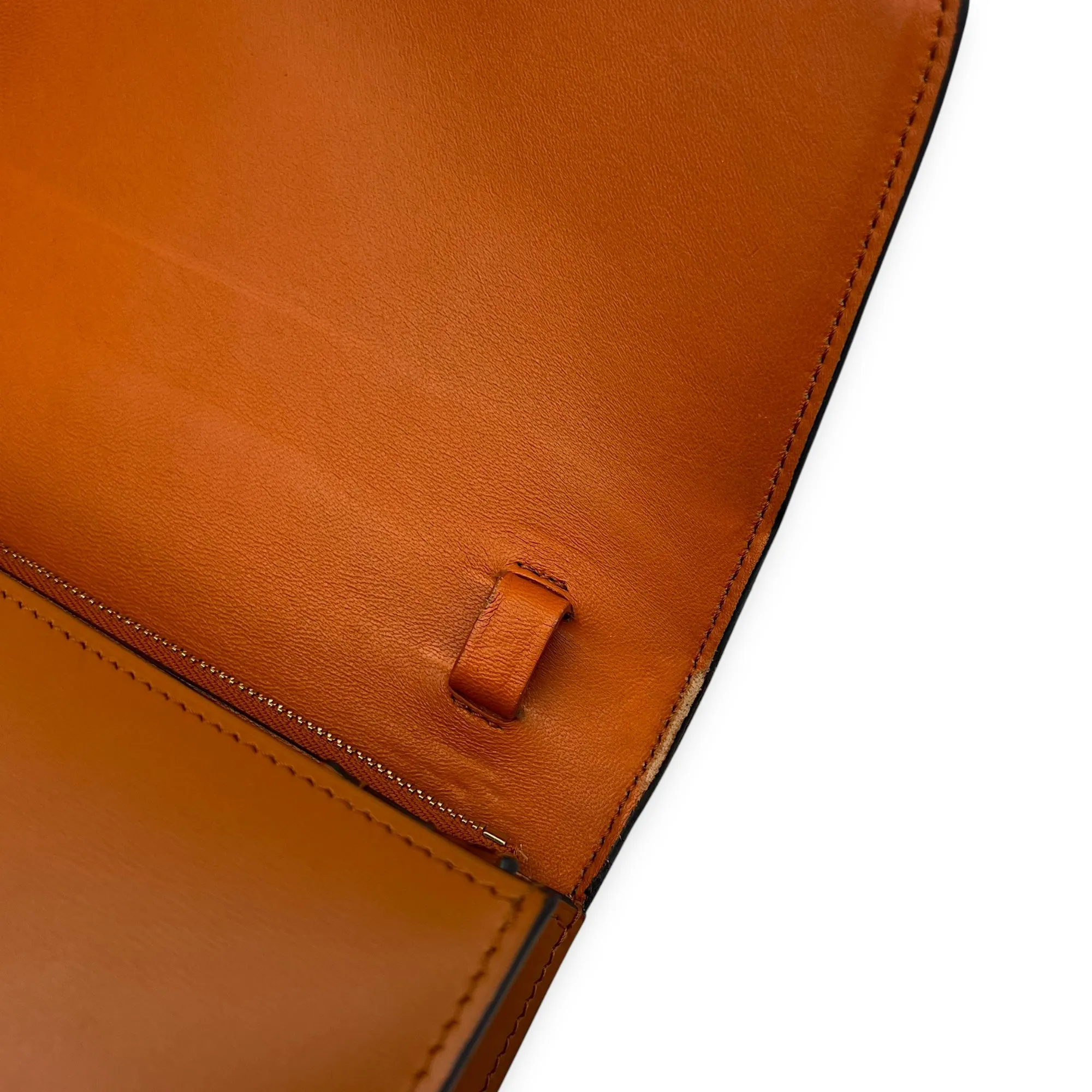 Box Crossbody Bag Brown in Calfskin, Gold hardware
