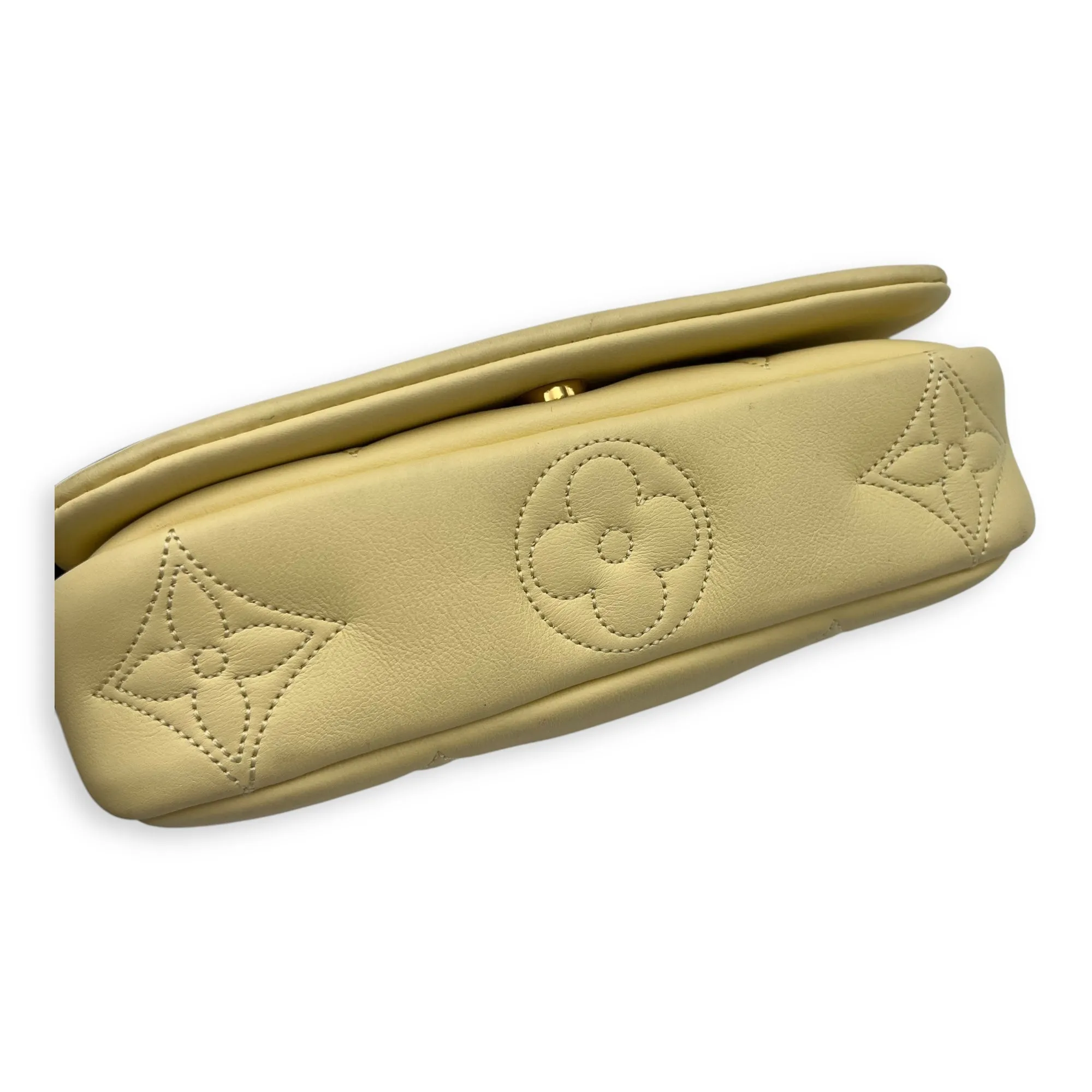 Bubblegram Wallet on Strap Yellow Crossbody Bag in Lambskin, Gold hardware