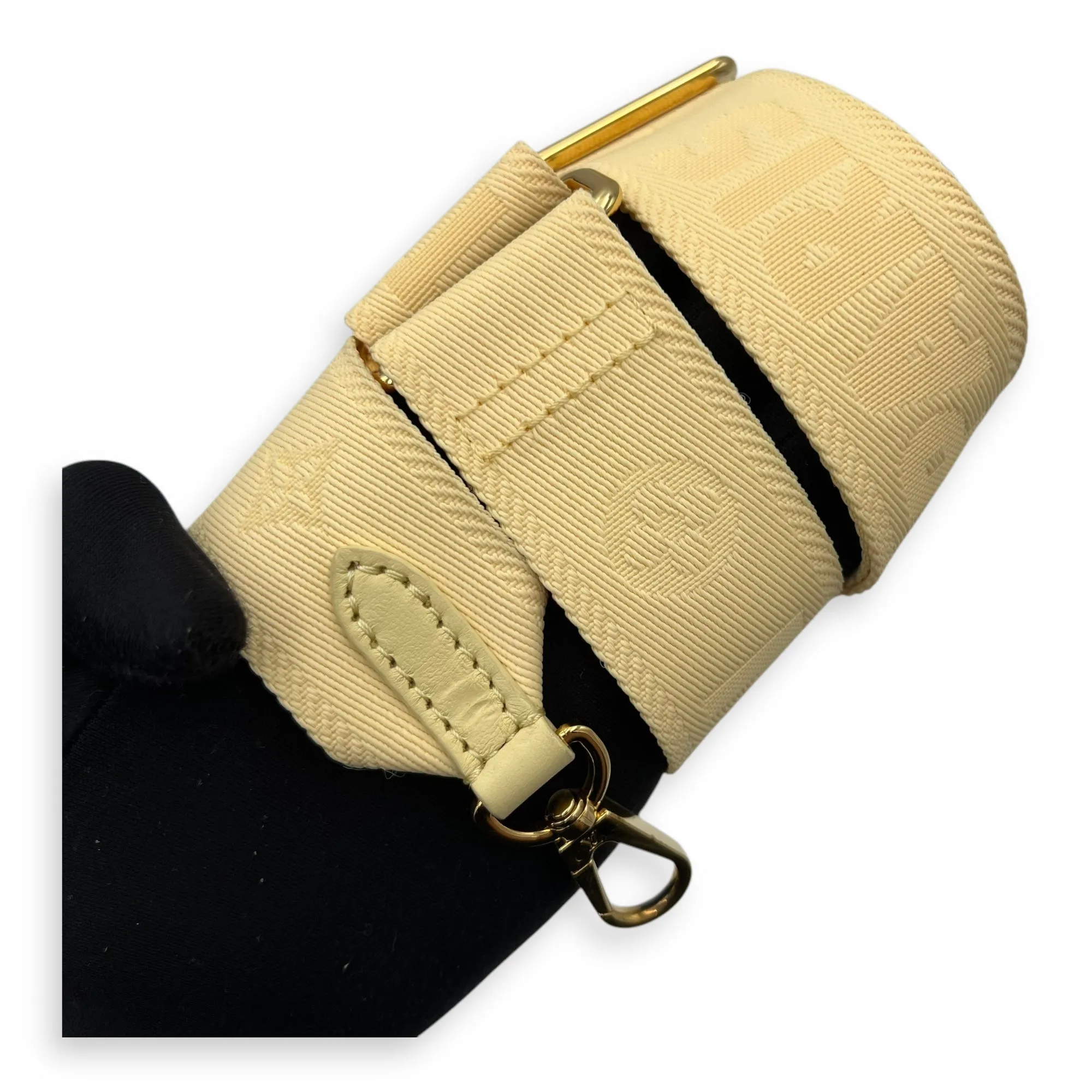 Bubblegram Wallet on Strap Yellow Crossbody Bag in Lambskin, Gold hardware
