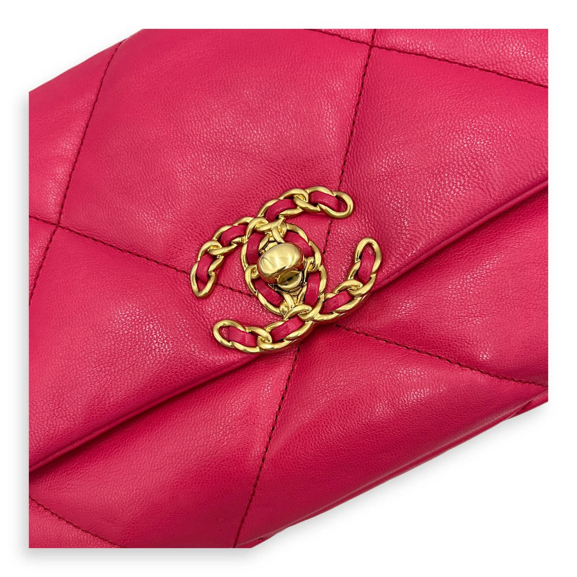 C19 Small Pink Crossbody Bag in Goat Leather, Mixed hardware