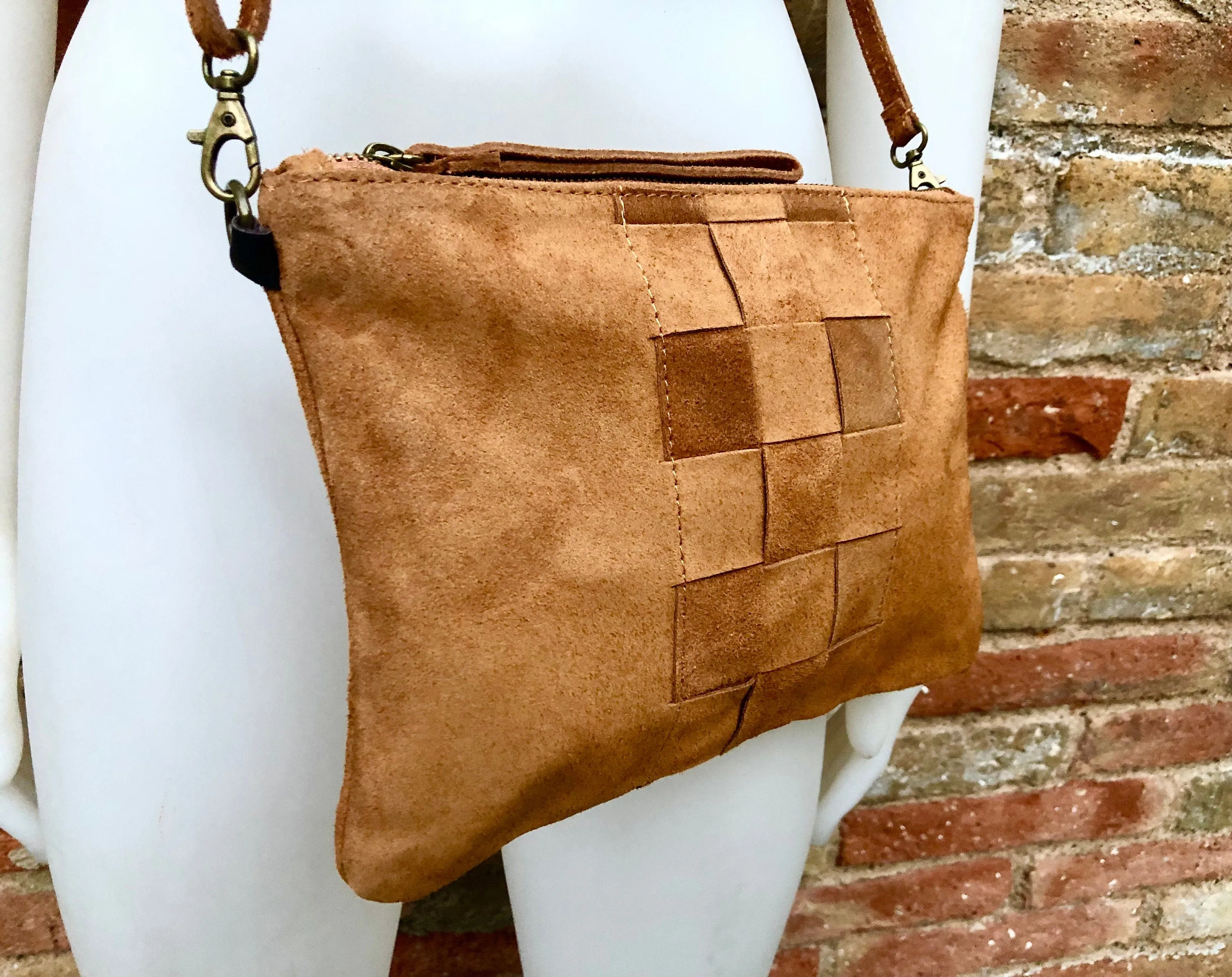 Camel brown suede leather bag . Cross body or shoulder bag in GENUINE  leather. Small saddle brown SUEDE purse   adjustable strap and zipper