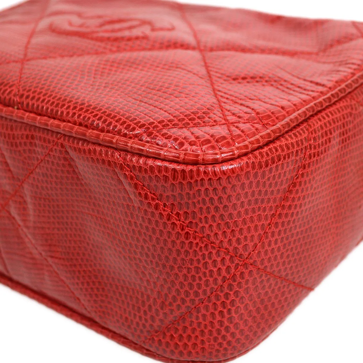 CHANEL 1986-1988 Red Lizard Diamond Camera Bag Mini RK14247c