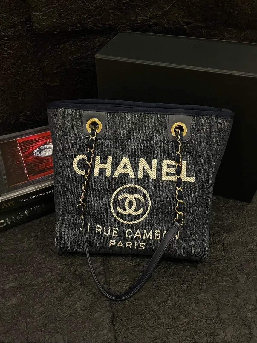 Chanel Almost New Navy Blue & White Bench Tote Bag S Size #17 with Card