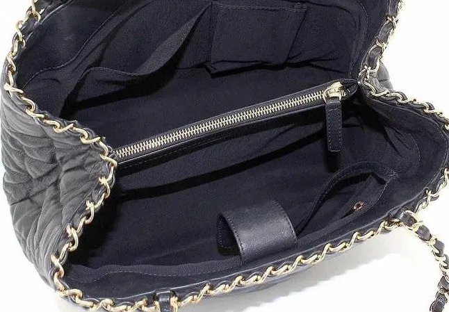 CHANEL CC CHAIN ME TOTE BAG