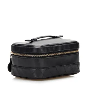 Chanel Matelasse Vanity Bag (SHG-37883)