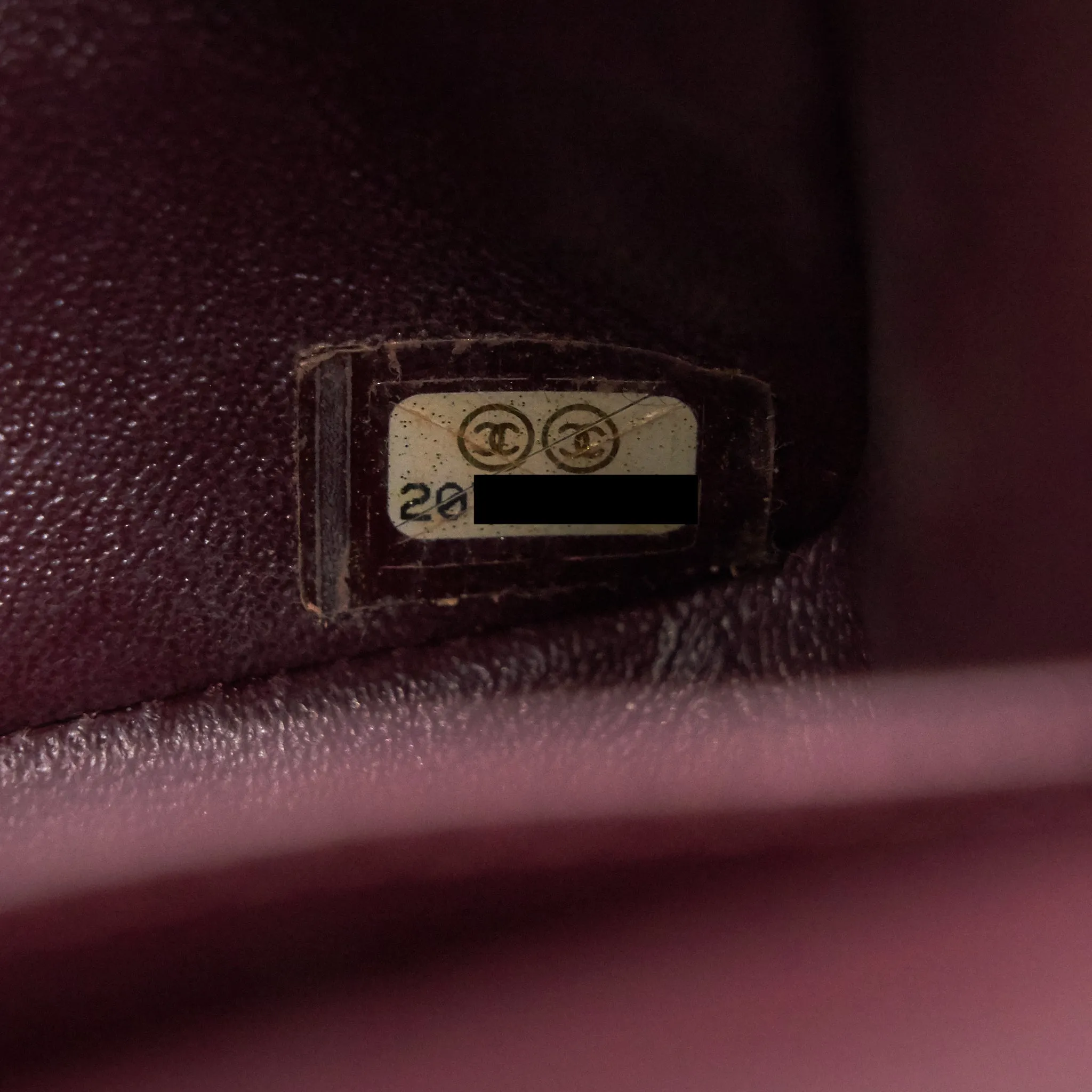 CHANEL MEDIUM CLASSIC DOUBLE FLAP CAVIER Black and gold