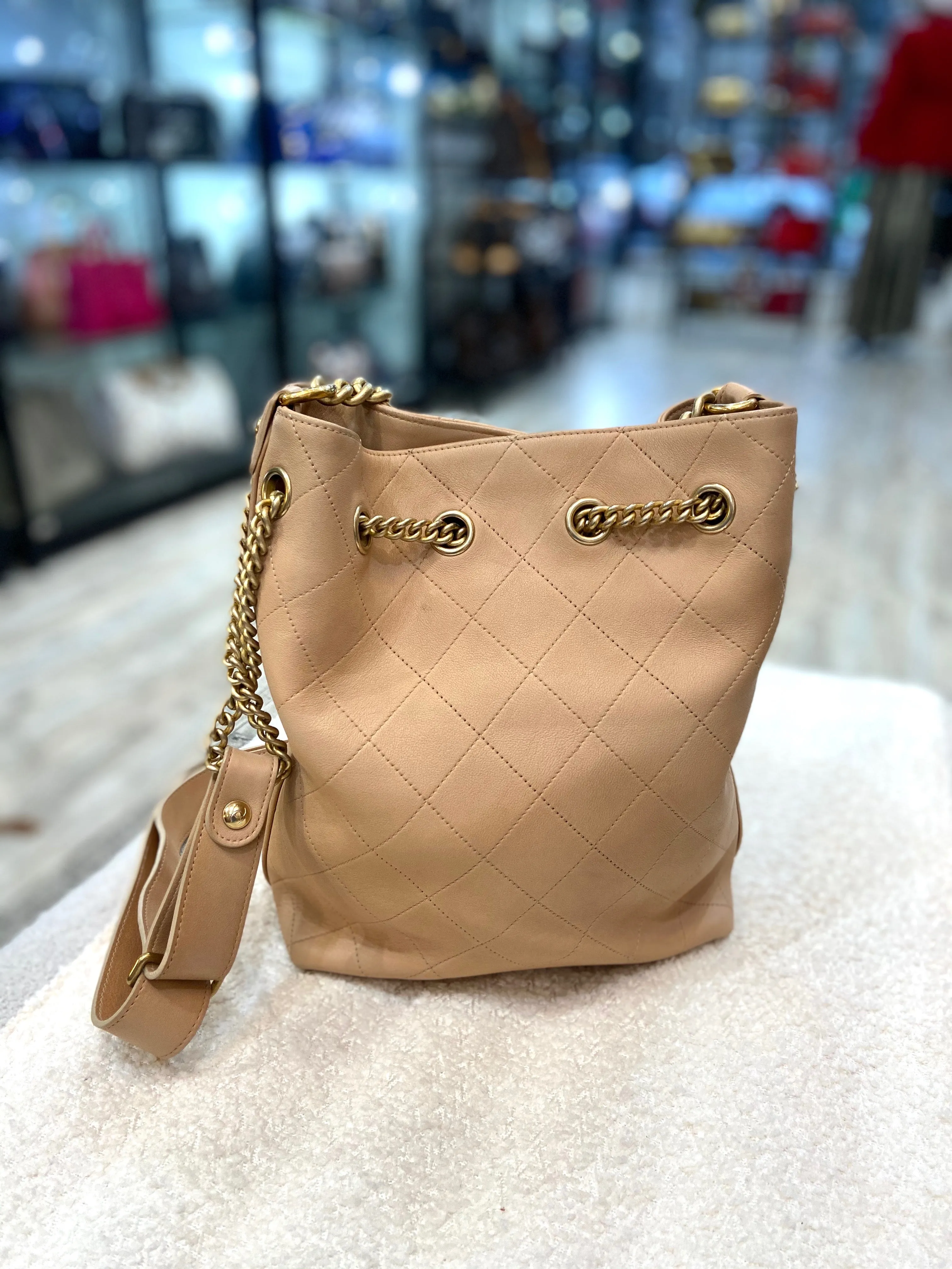 CHANEL PARIS ROME ON MY SHOULDER QUILTED CALFSKIN BUCKET BAG