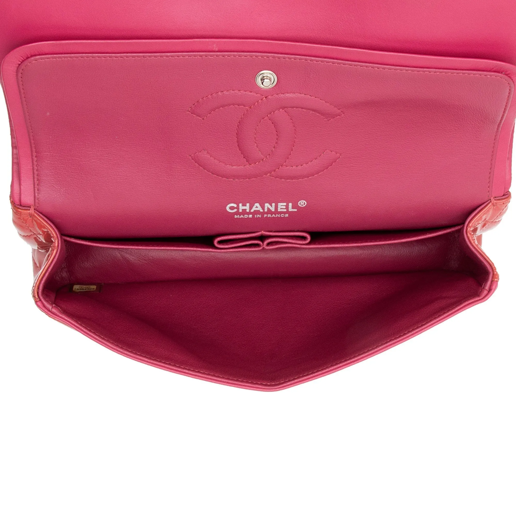 Chanel Patent Leather Classic Medium Double Flap Bag (SHF-4dhv1Q)
