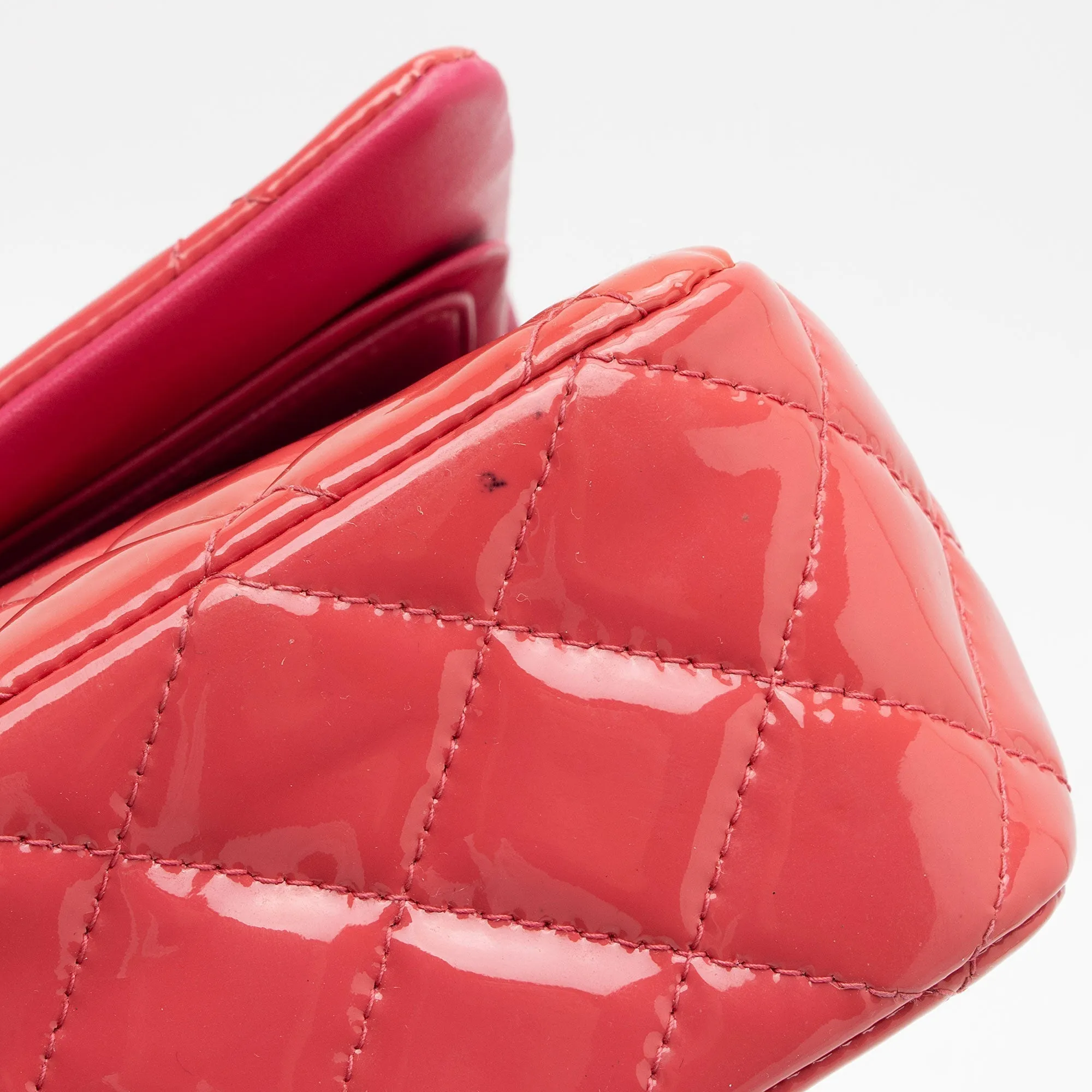 Chanel Patent Leather Classic Medium Double Flap Bag (SHF-4dhv1Q)