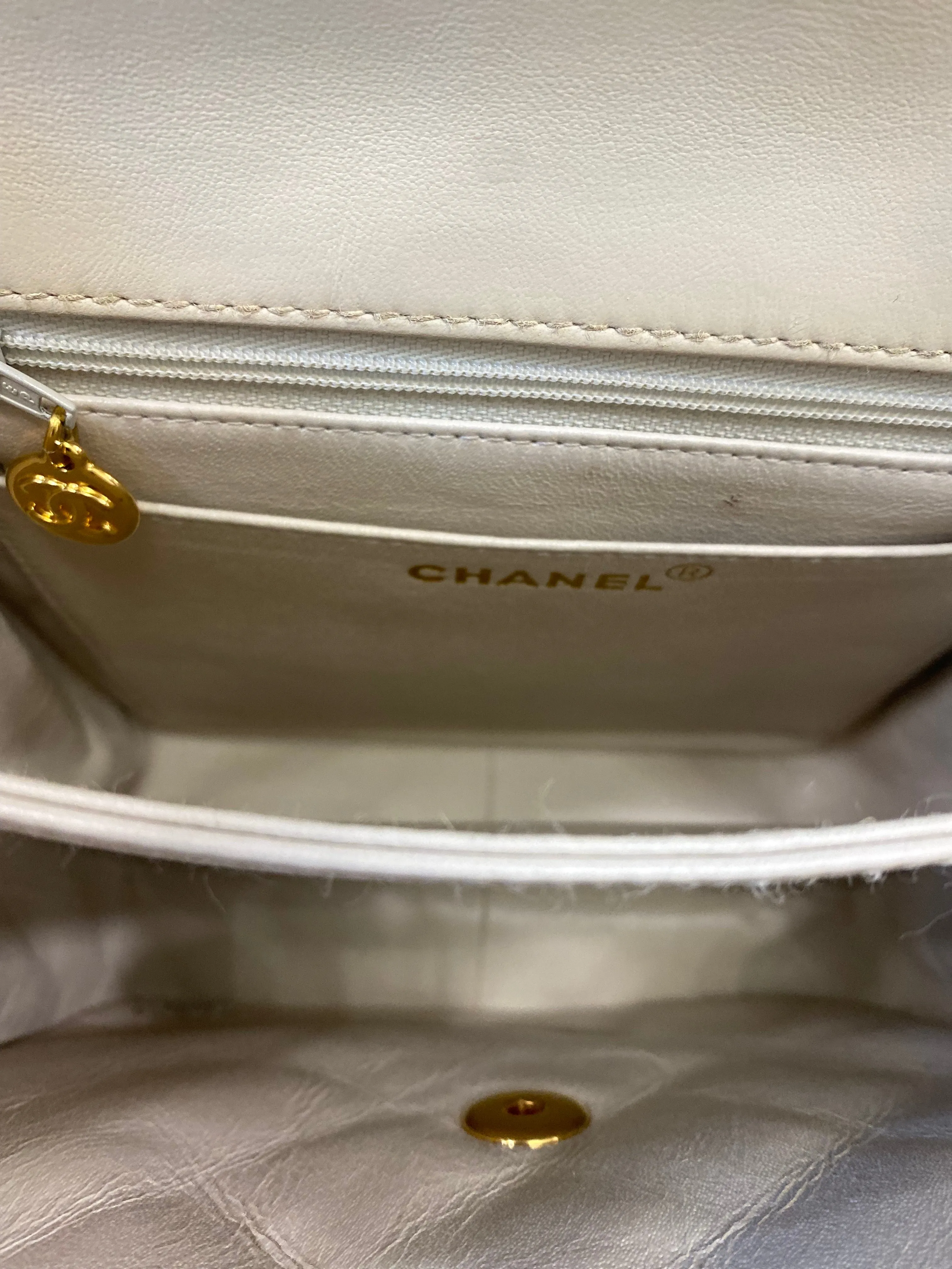 CHANEL QUILTED LAMBSKIN DIANA SHOULDER BAG