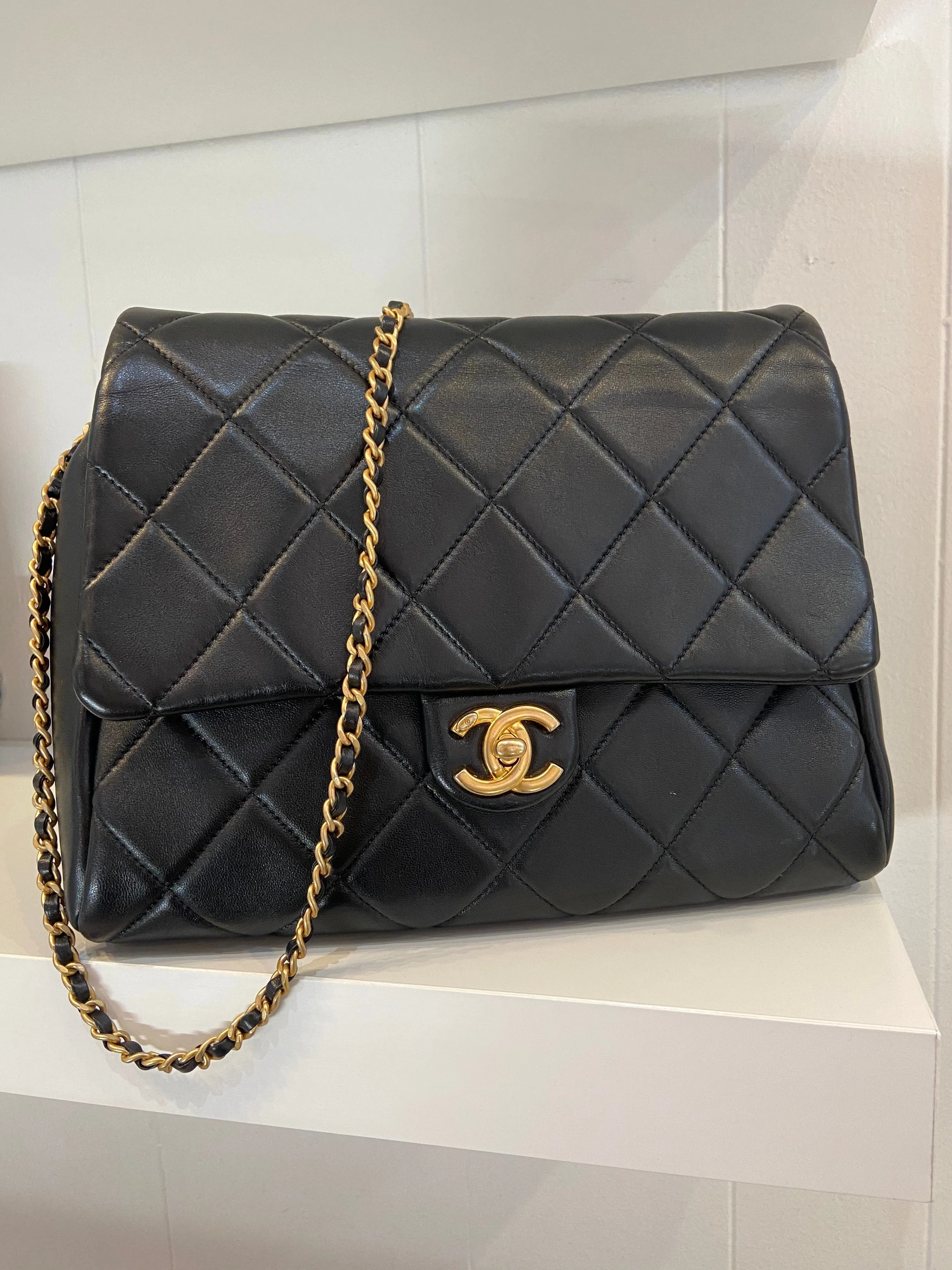 CHANEL QUILTED LAMBSKIN FLAP BAG