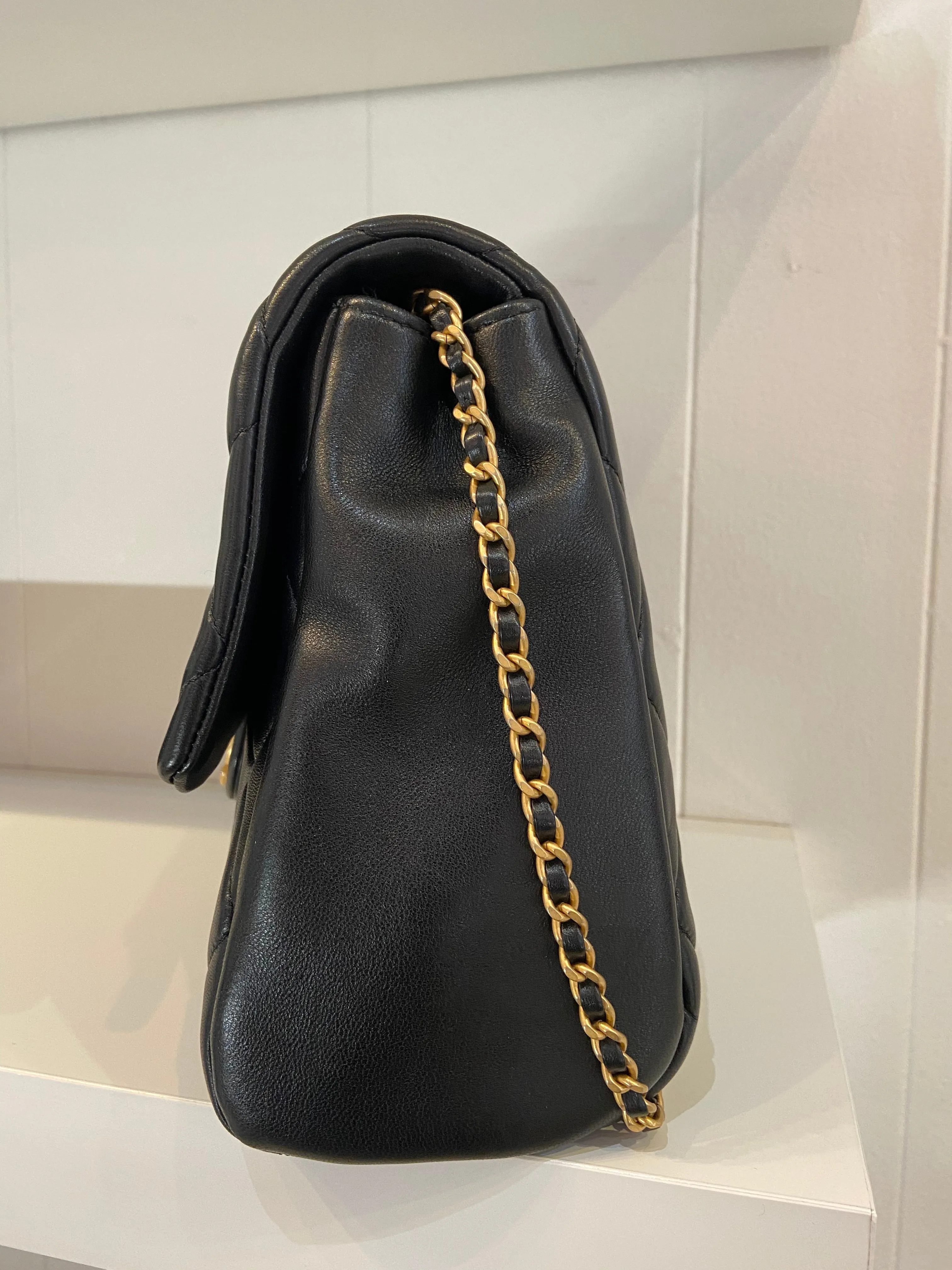 CHANEL QUILTED LAMBSKIN FLAP BAG