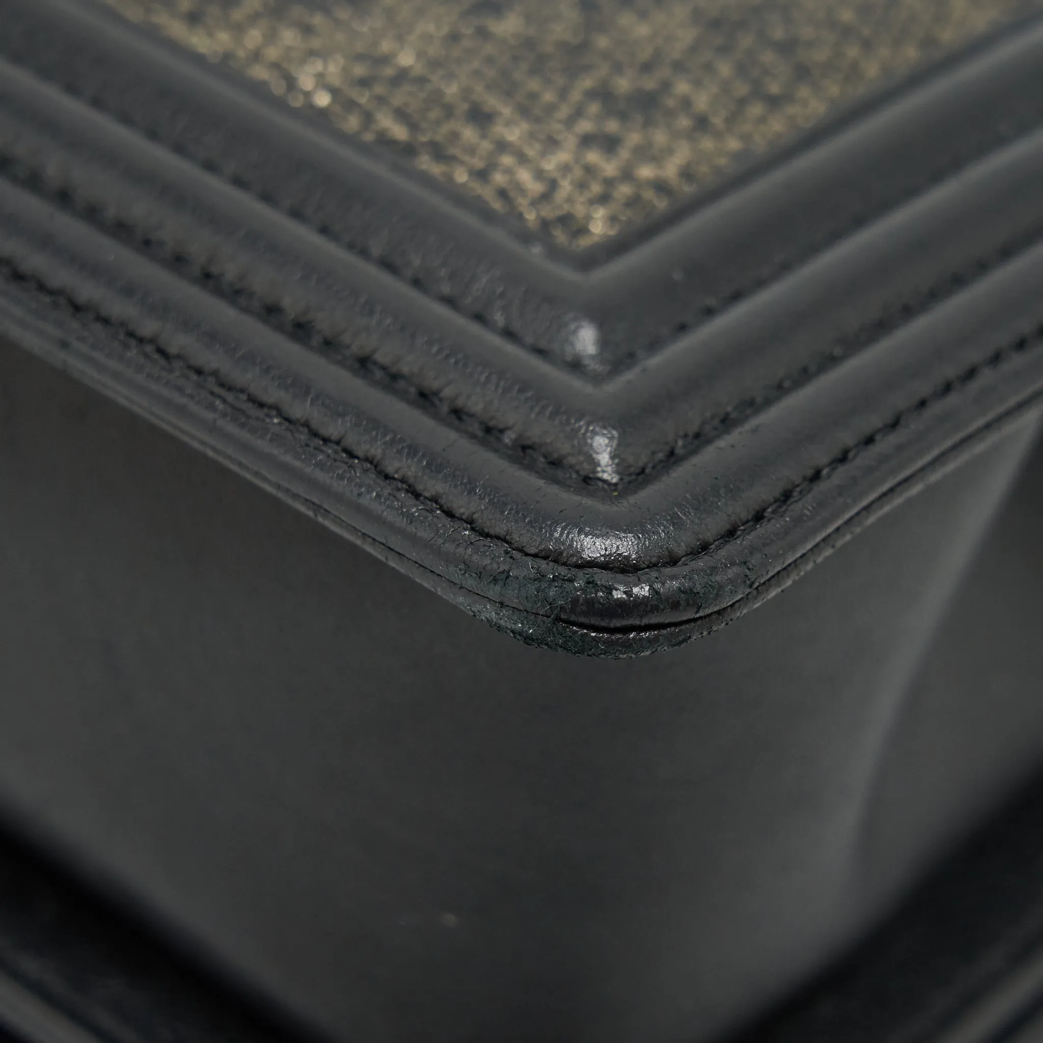 Chanel small boy Bag Lizard/Calfskin black with ruthenium hardware