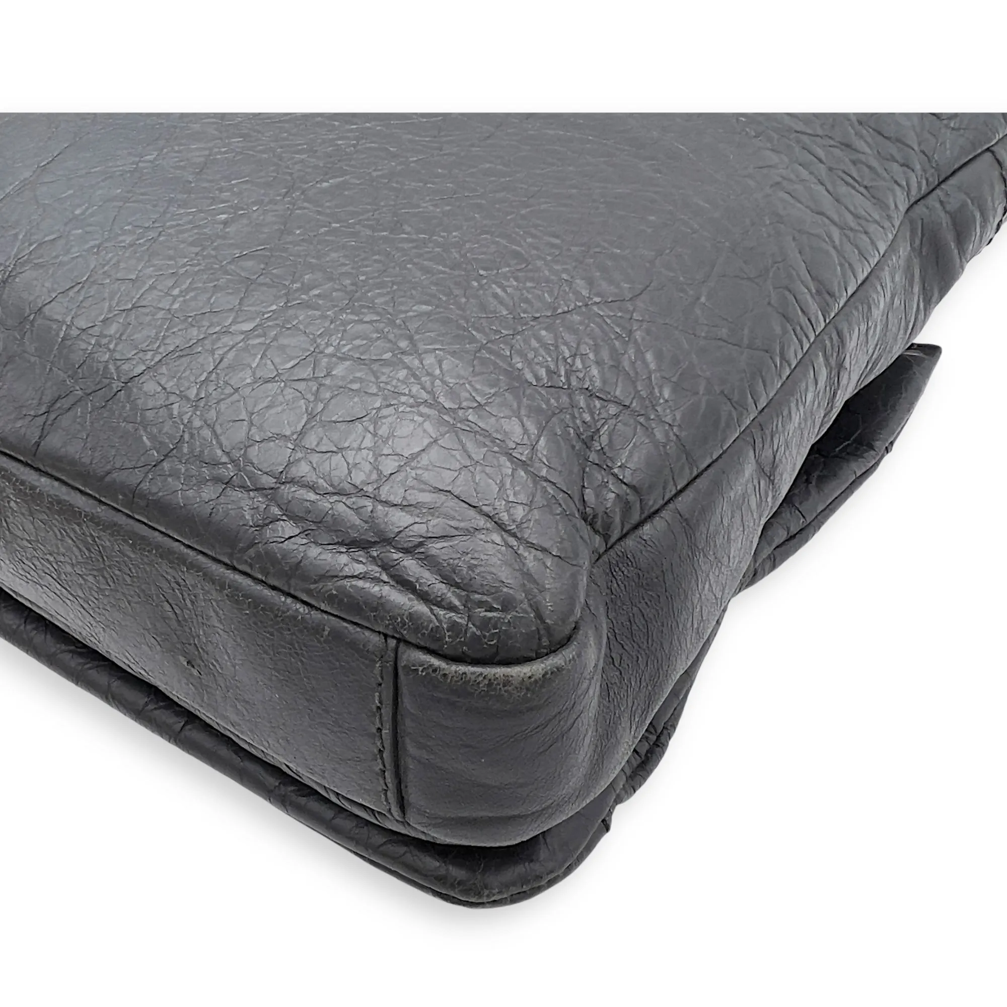 City Grey Messenger bag in Distressed Leather, Silver hardware
