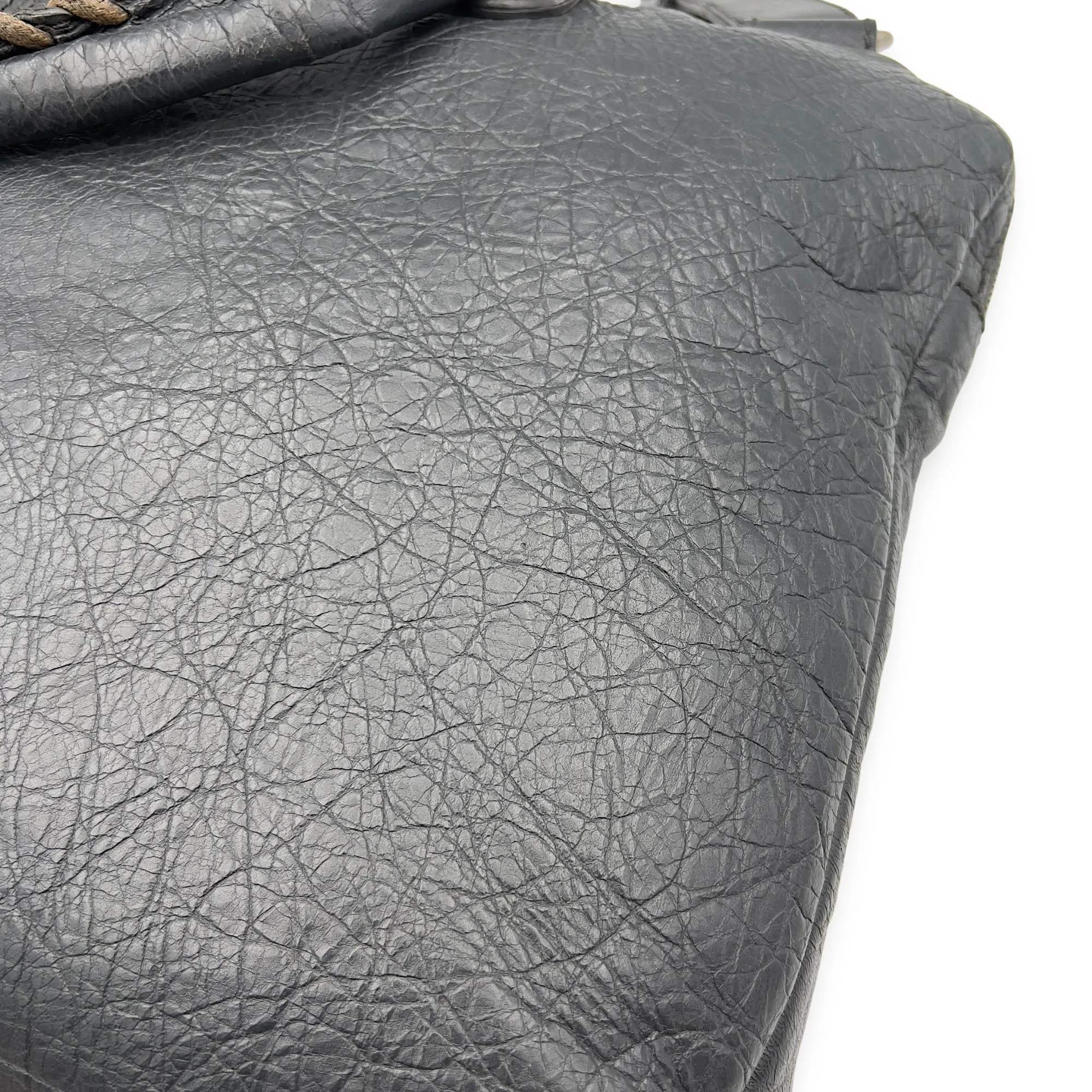 City Grey Messenger bag in Distressed Leather, Silver hardware