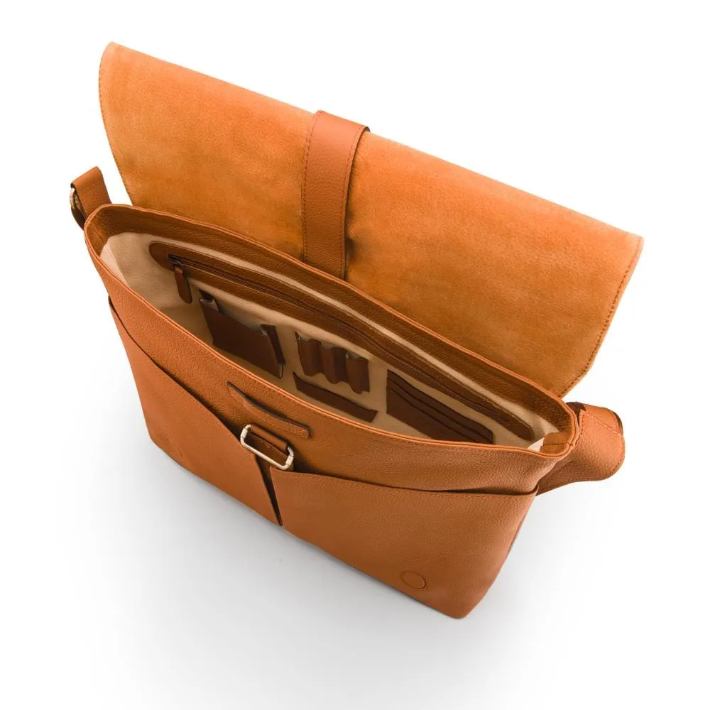 Classic Postman's Leather Messenger Bag - Tan Pebble Grain