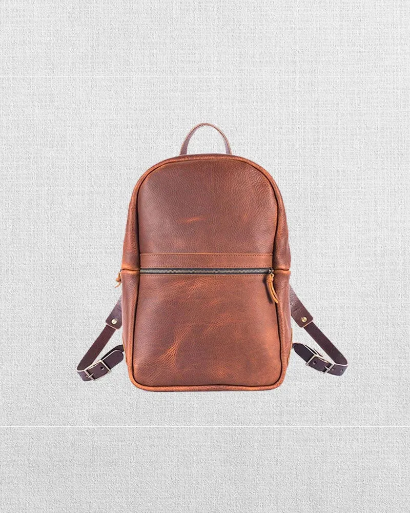 CLASSIC ZIPPERED LEATHER BACKPACK