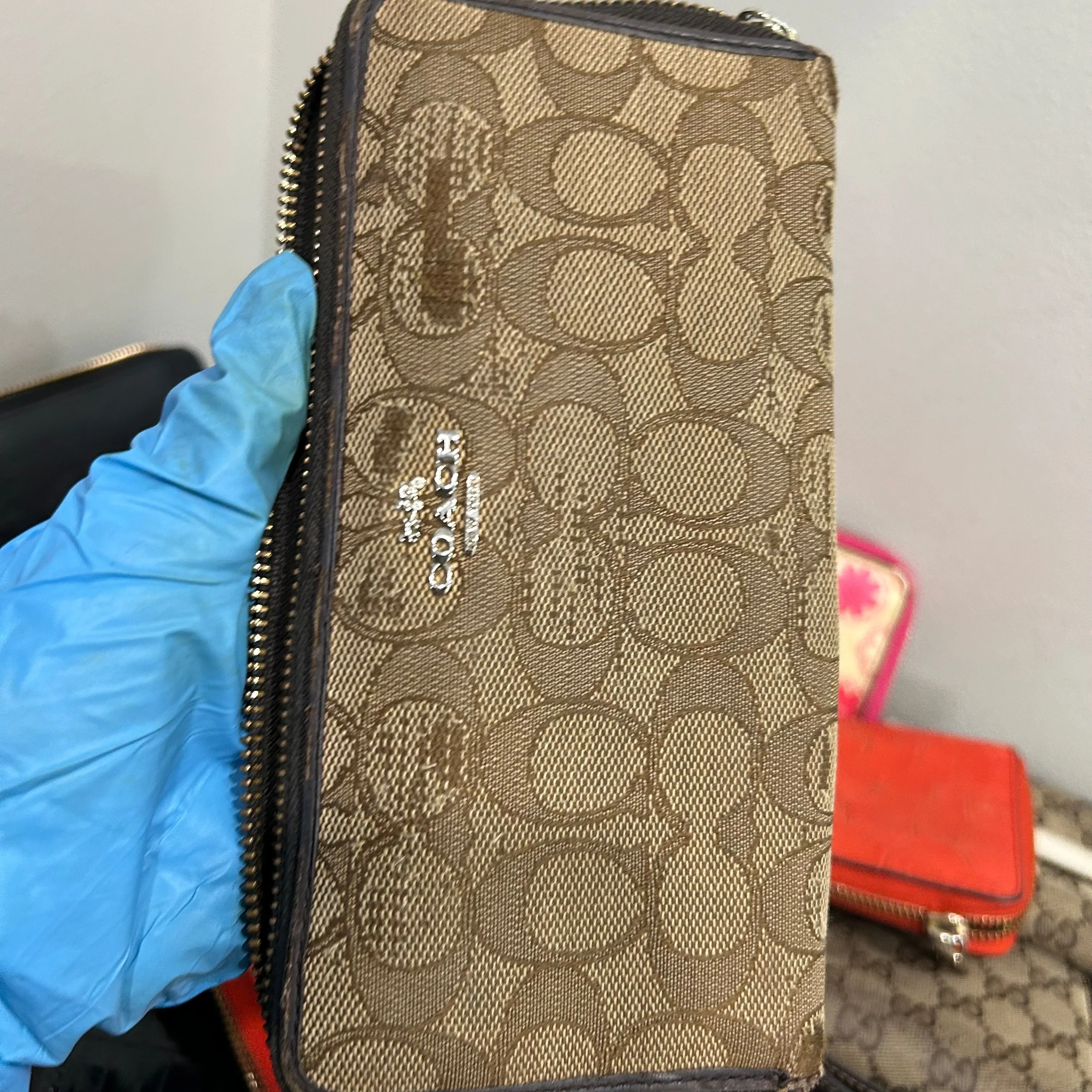 CLEARANCE Designer Wallets Set of 15 ( for resellers/refurbishers)