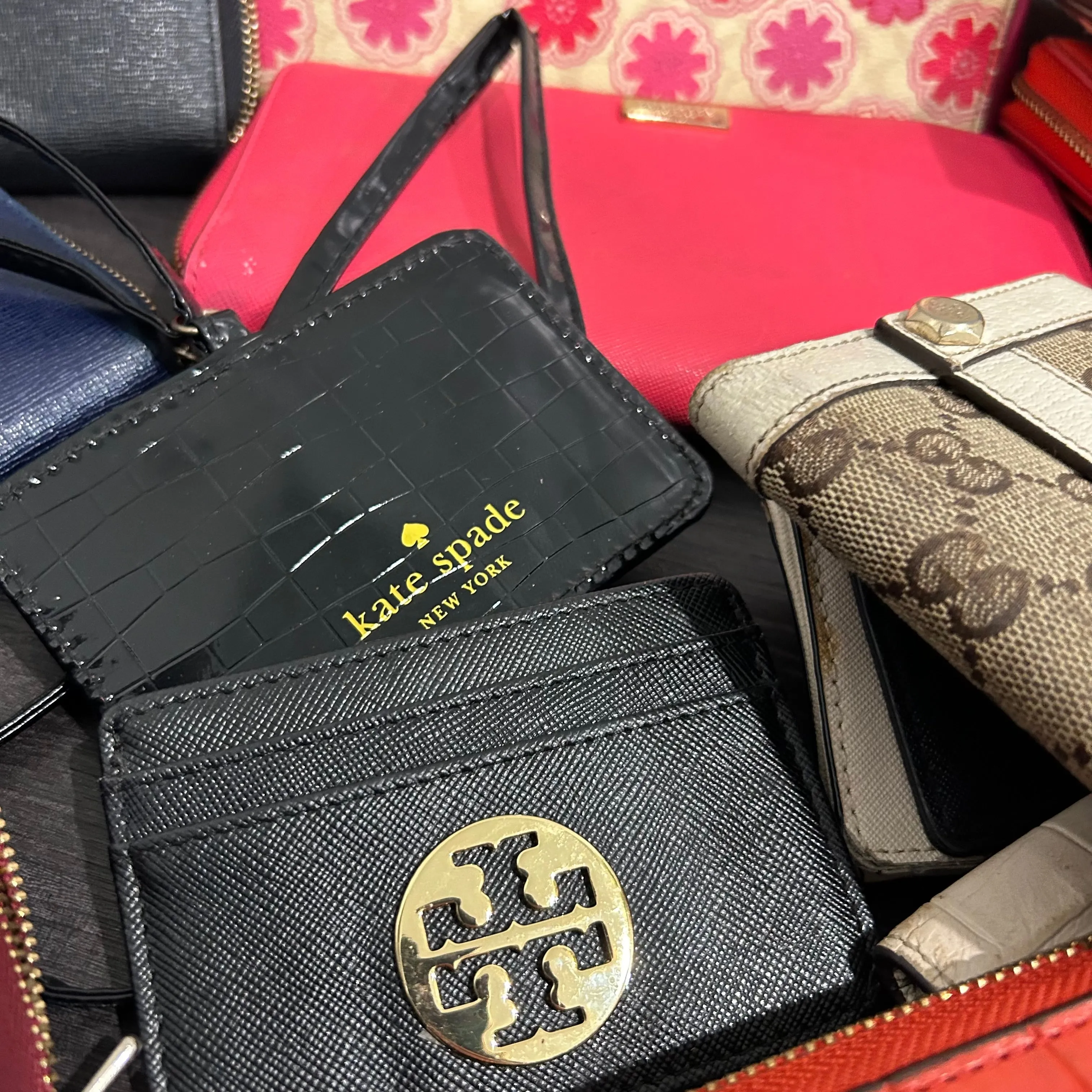 CLEARANCE Designer Wallets Set of 15 ( for resellers/refurbishers)