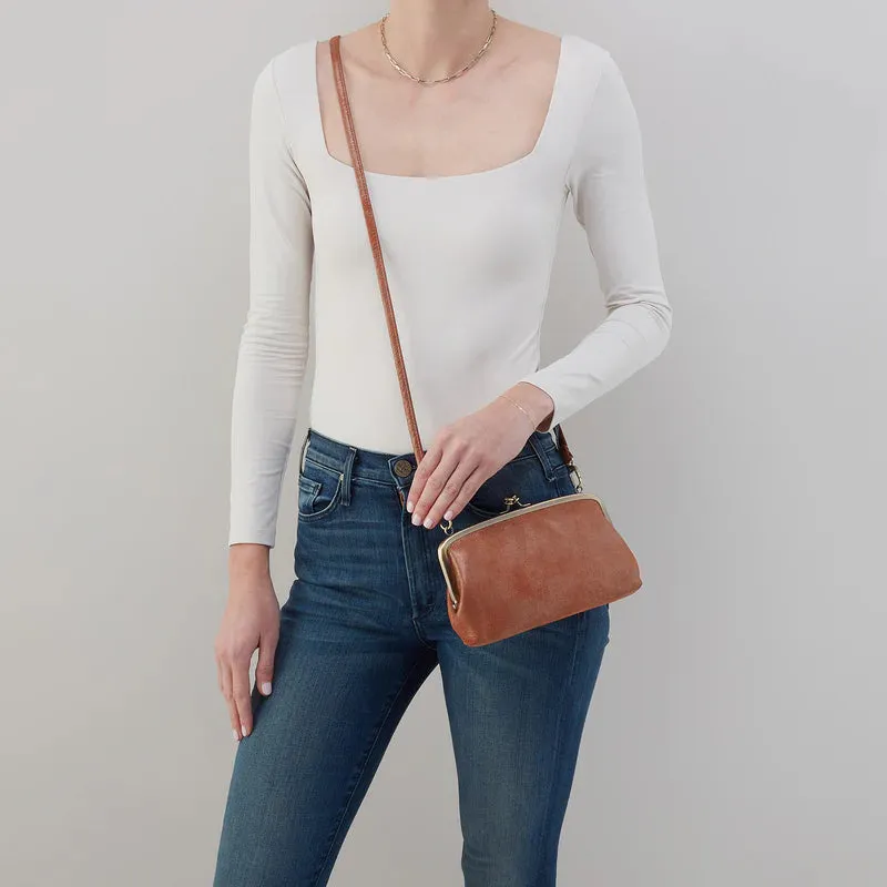 Cora • Crossbody
