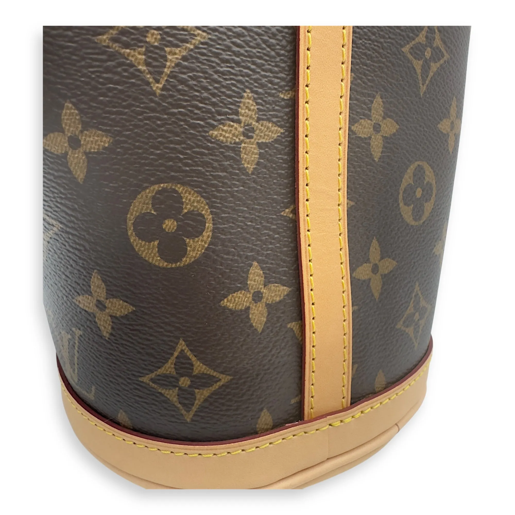 Duffle Brown Bucket Bag in Monogram Coated Canvas, Gold hardware