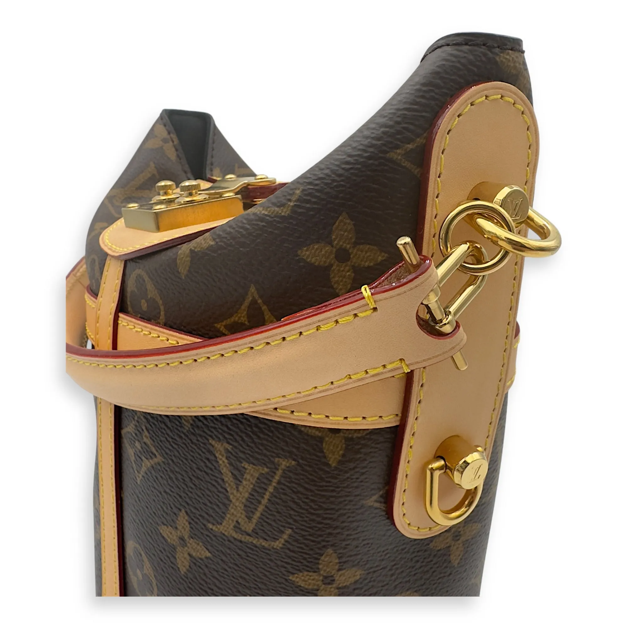 Duffle Brown Bucket Bag in Monogram Coated Canvas, Gold hardware