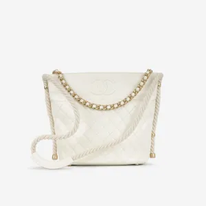 En Vogue Large Hobo Bag