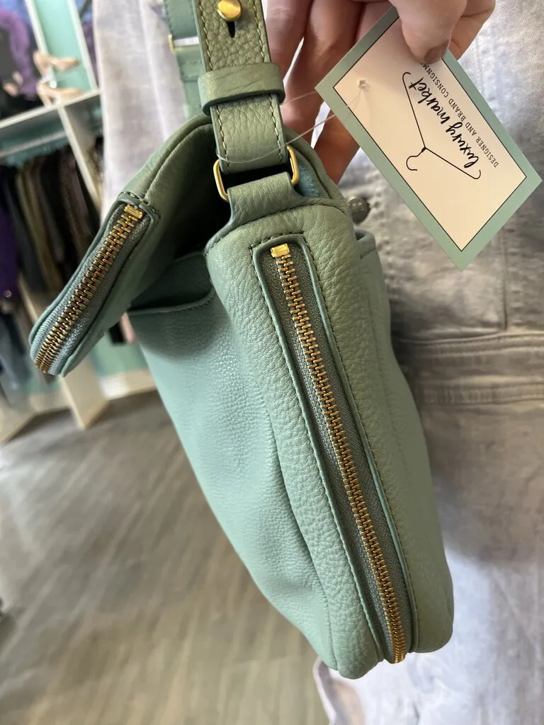 *Fossil green leather Preston Crossbody