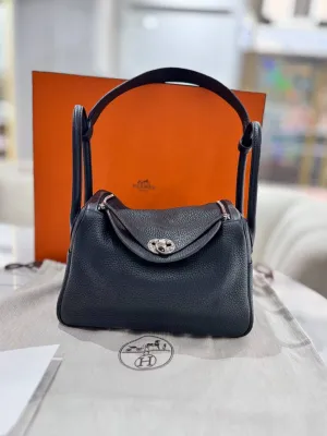 FULL SET HERMES Lindy 26 Taurillon Clemence Noir With Palladium Hardware