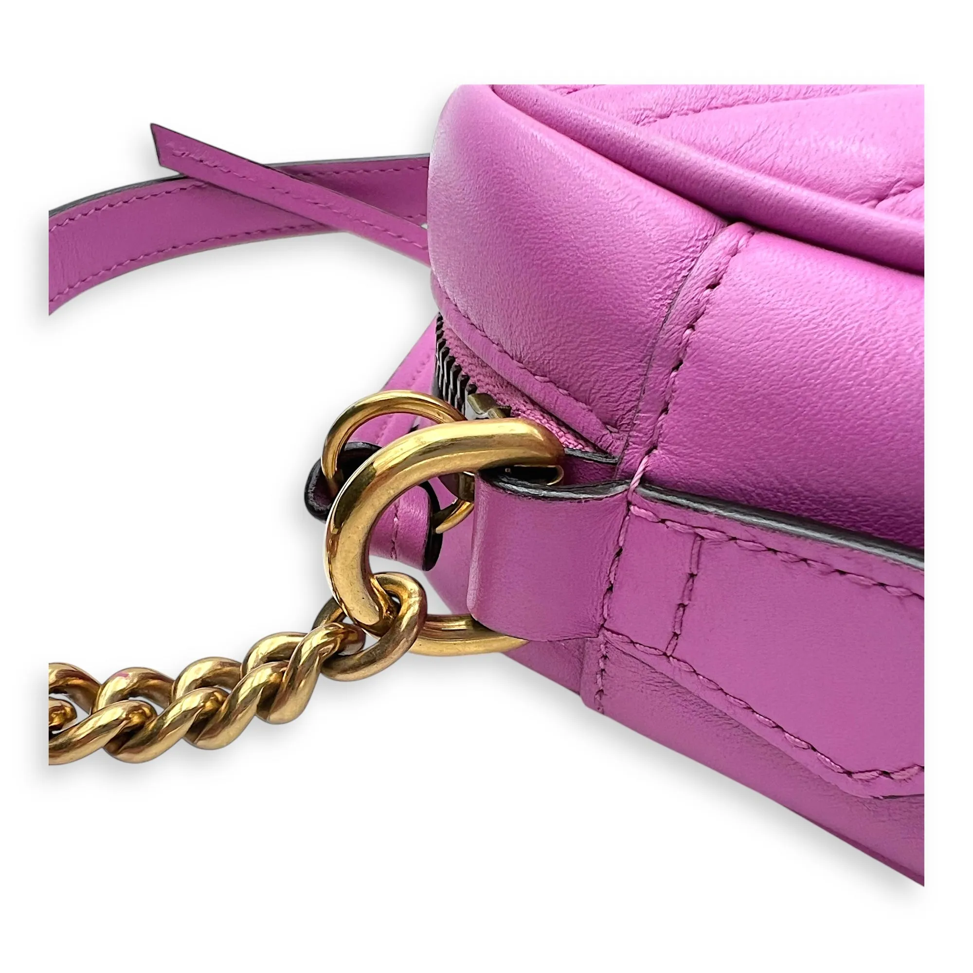 GG Marmont Crossbody Bag Small Pink in Calfskin, Gold hardware