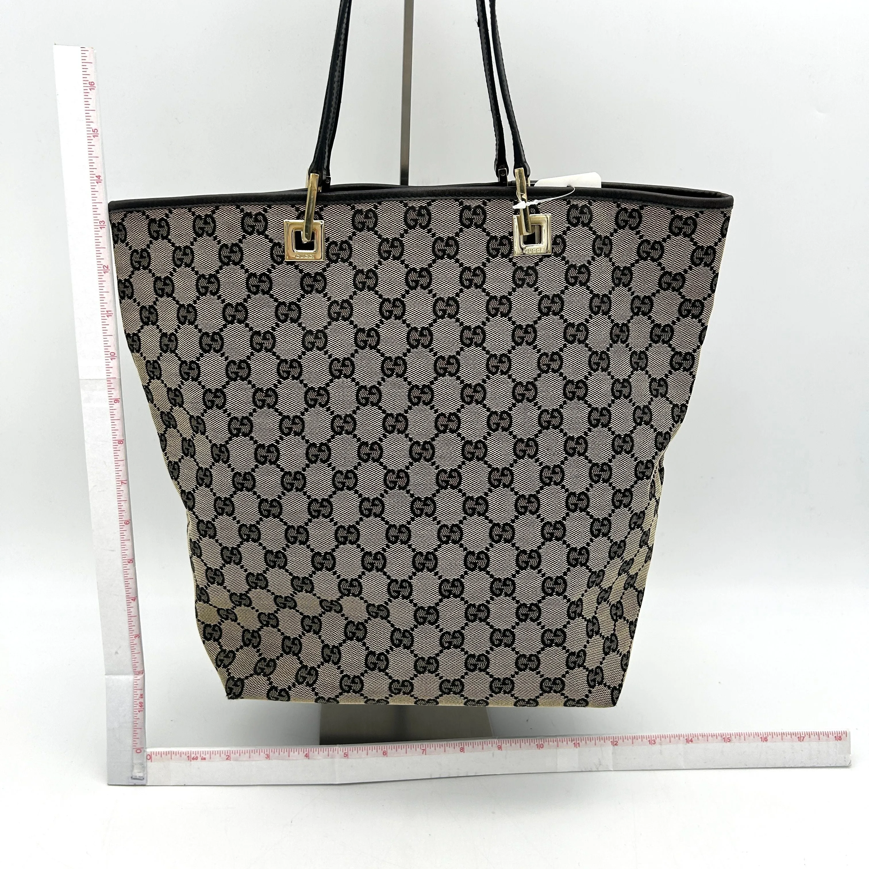 Gucci GG Canva Tote - Grey Totes, Handbags gu6610ba