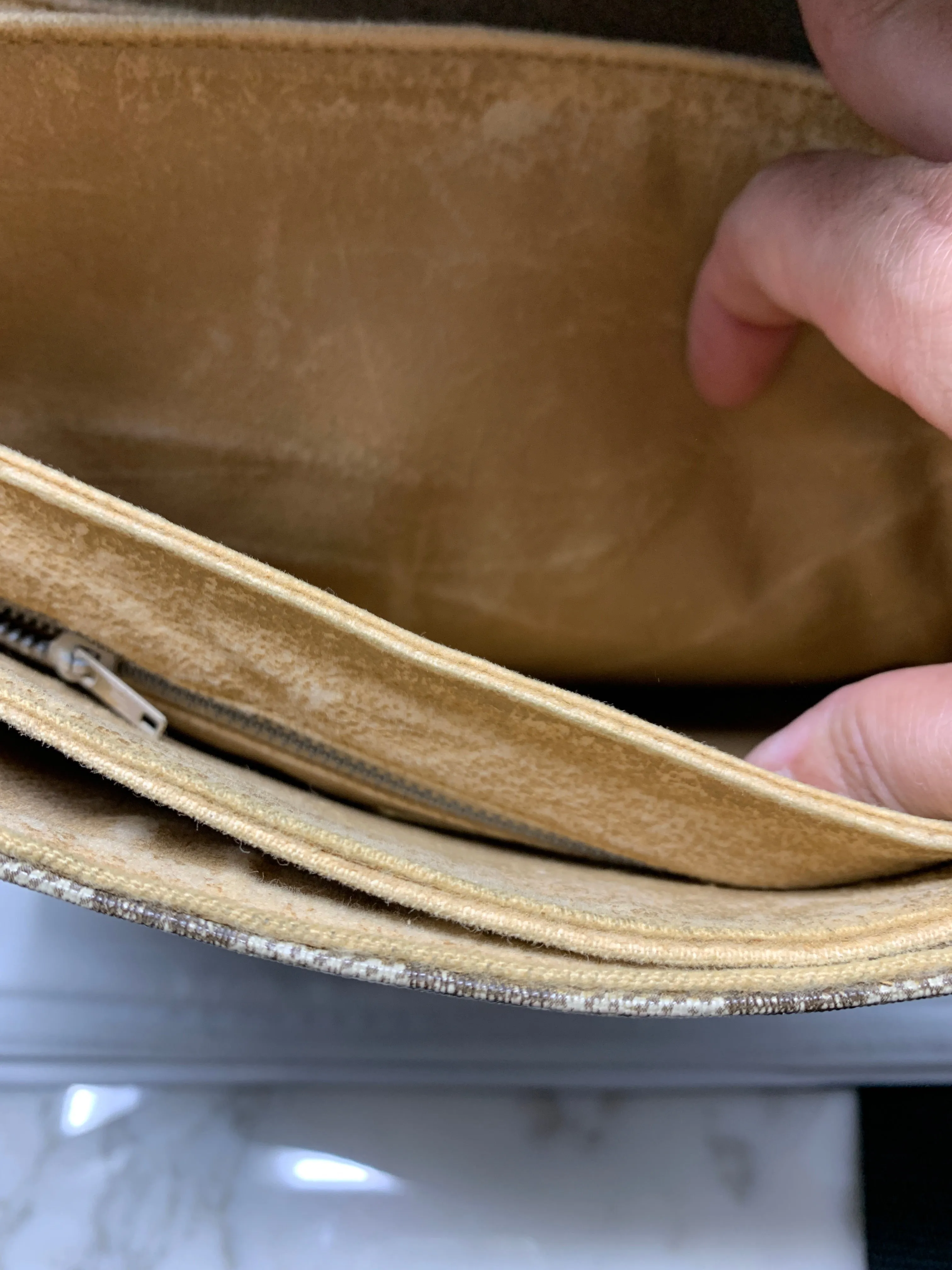 Gucci GG Plus Shoulder Bag!