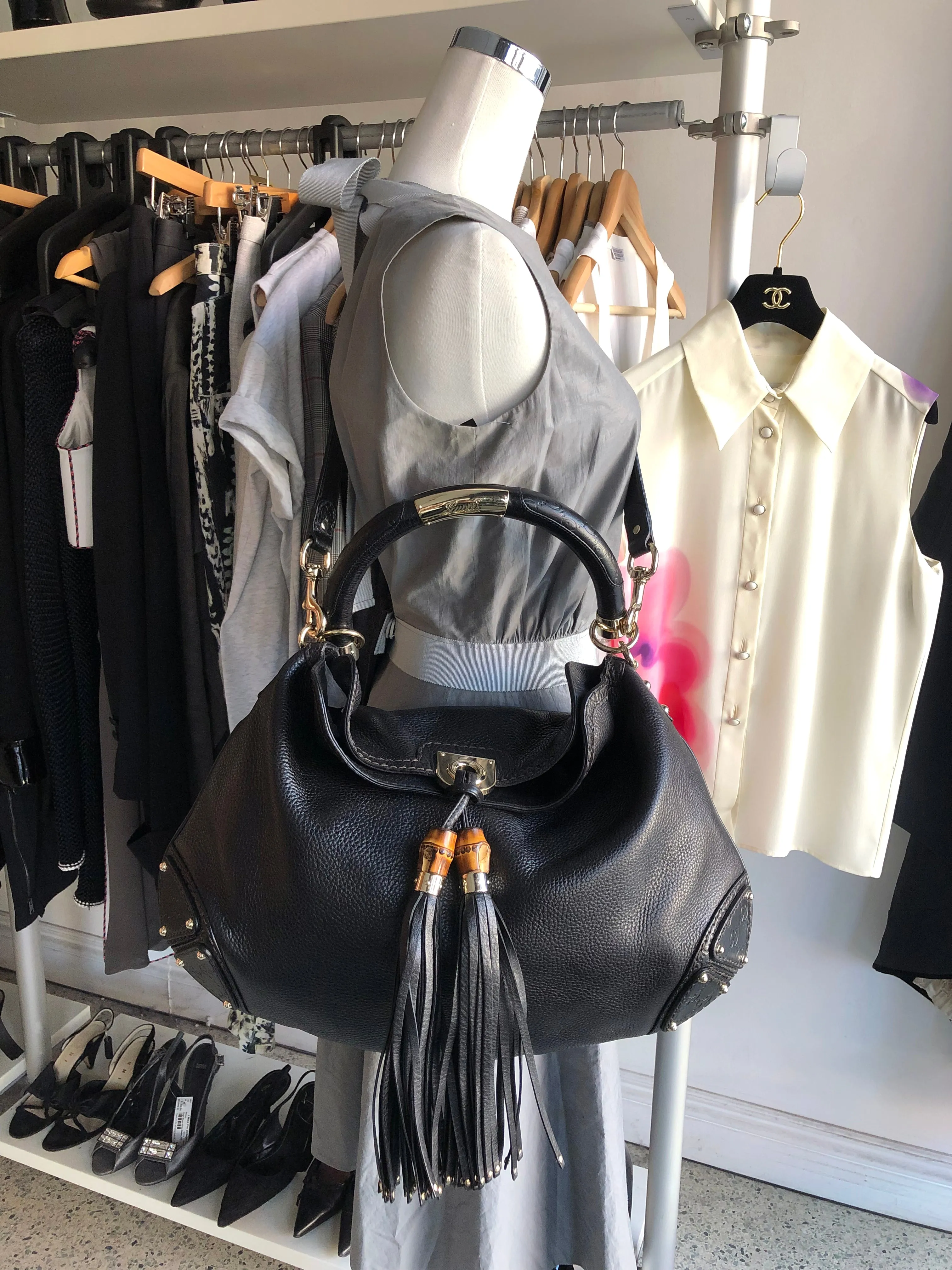 Gucci Indy Hobo Black Leather Large Tassel Bag