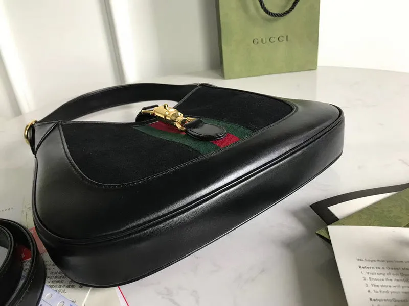 Gucci   Luxury Bags  1046