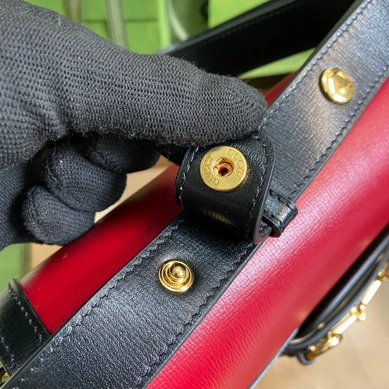 Gucci   Luxury Bags  1086