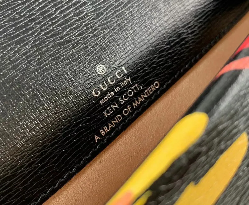Gucci   Luxury Bags  1160