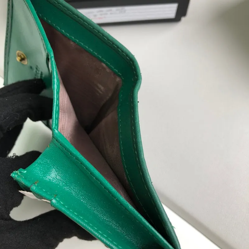 Gucci   Luxury Bags  1339