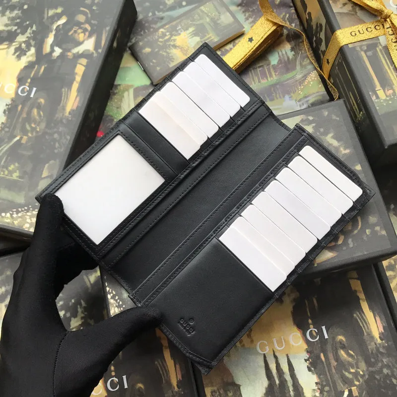 Gucci   Luxury Bags  901