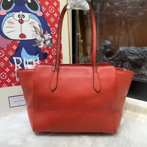 Gucci Red Pebbled Leather Tote Bag