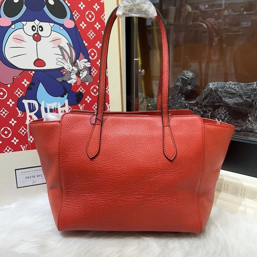 Gucci Red Pebbled Leather Tote Bag