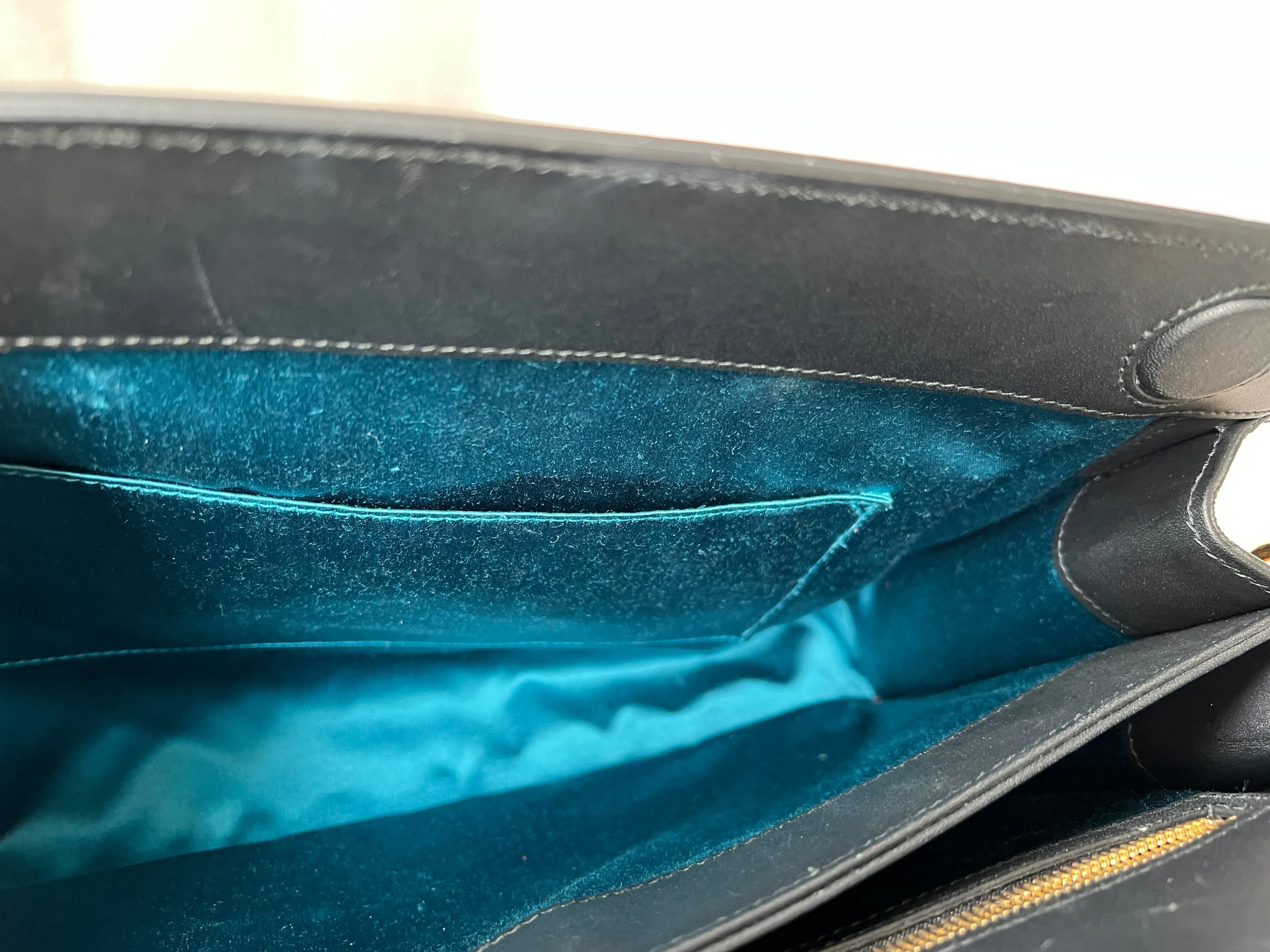 Gucci Red Suede and Black Leather Ophidia Shoulder Bag