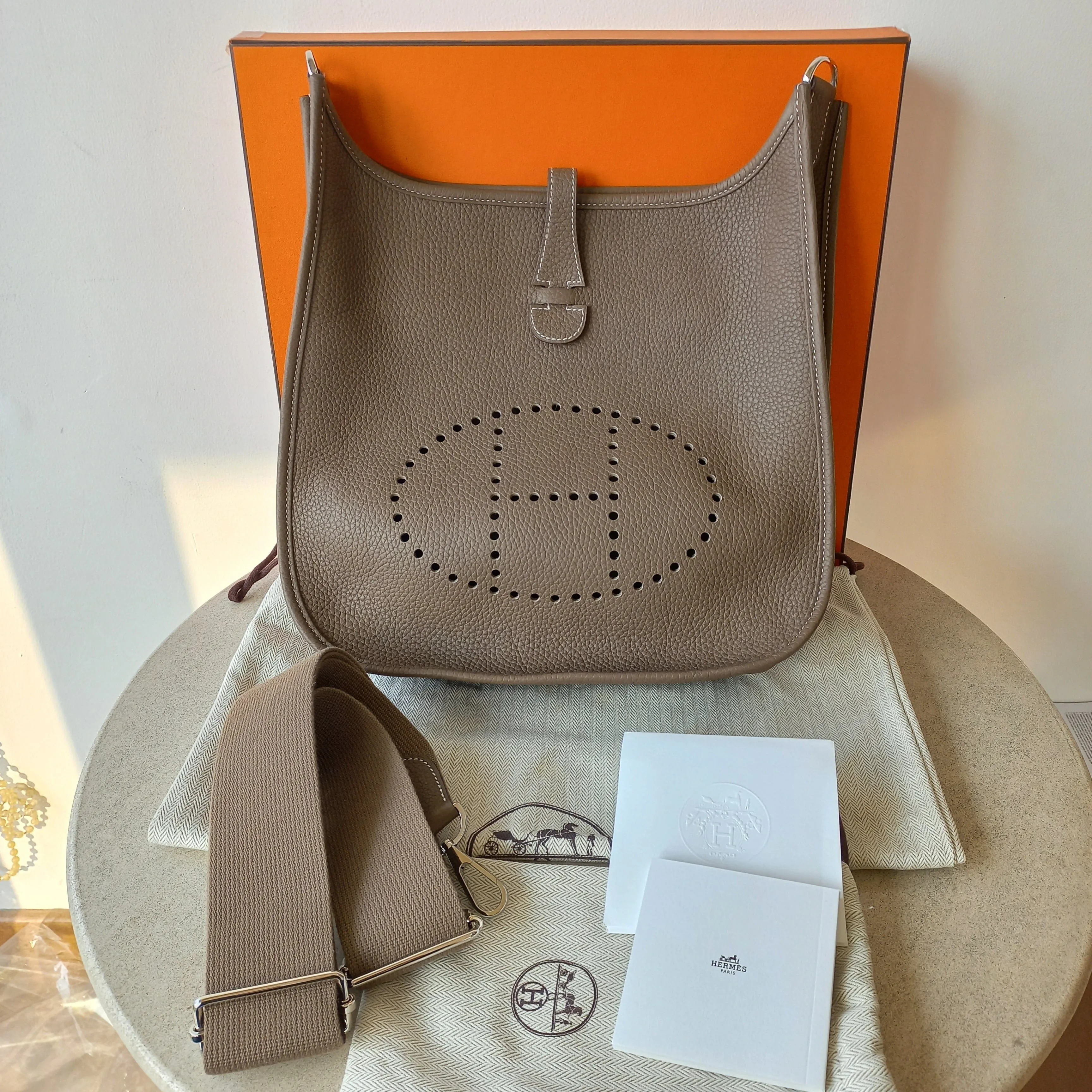Hermes Clemence Evelyne PM III Messenger Bag MLX22002
