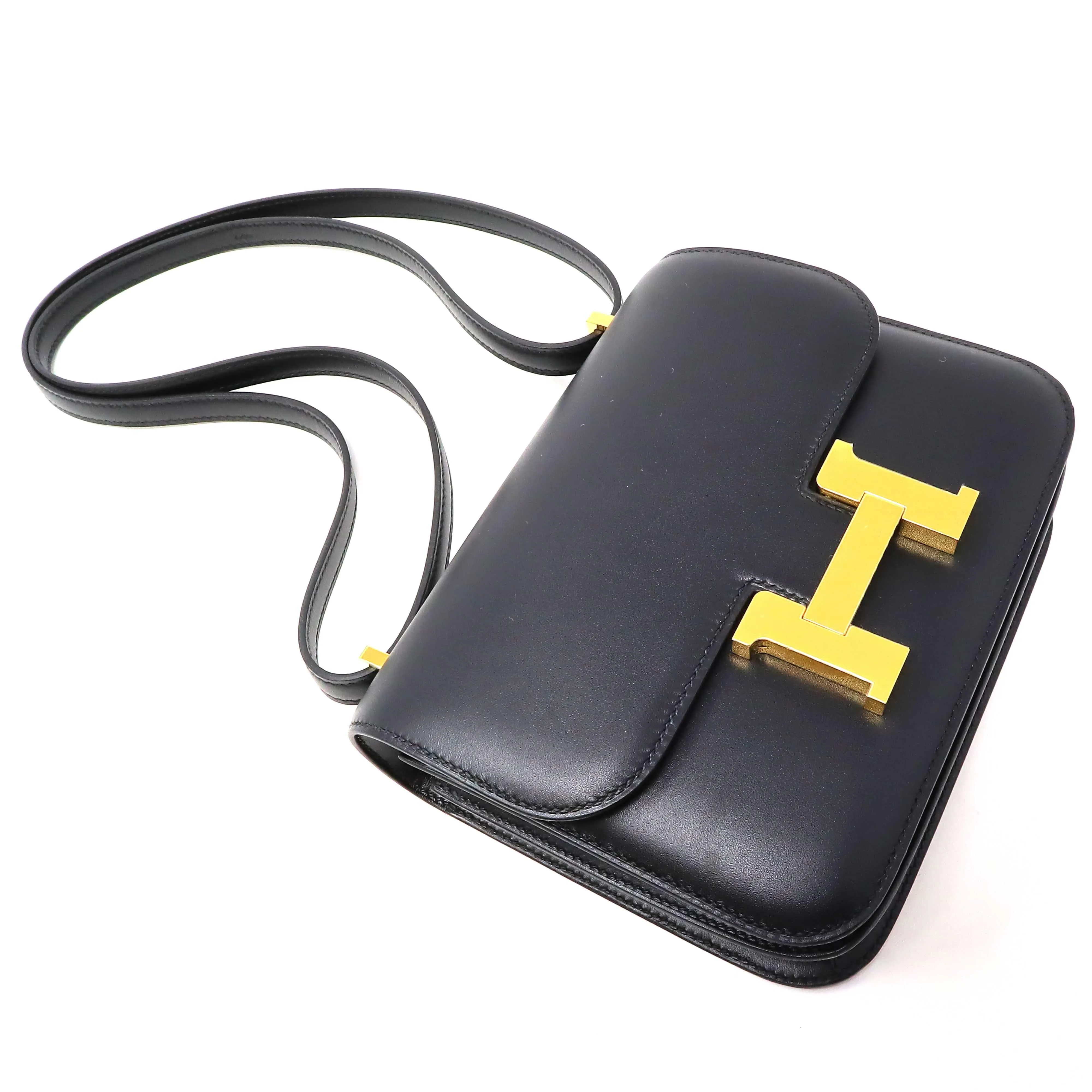 Hermes Constance 18 Black GHW